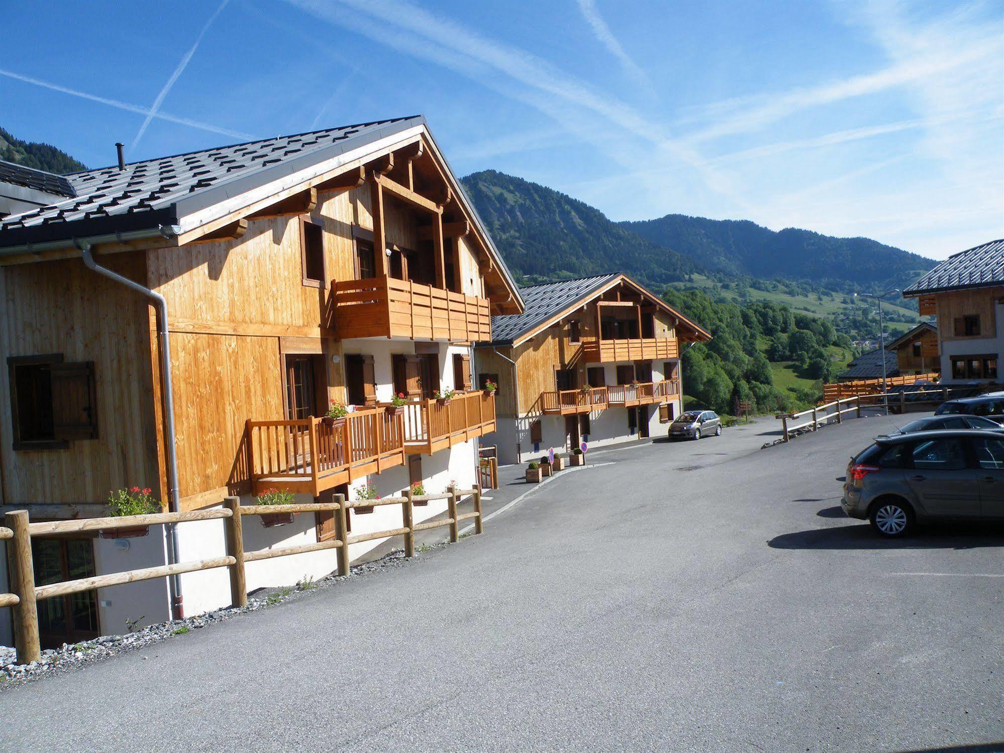 Residence Nemea Les Chalets Des Evettes Flumet Exteriör bild