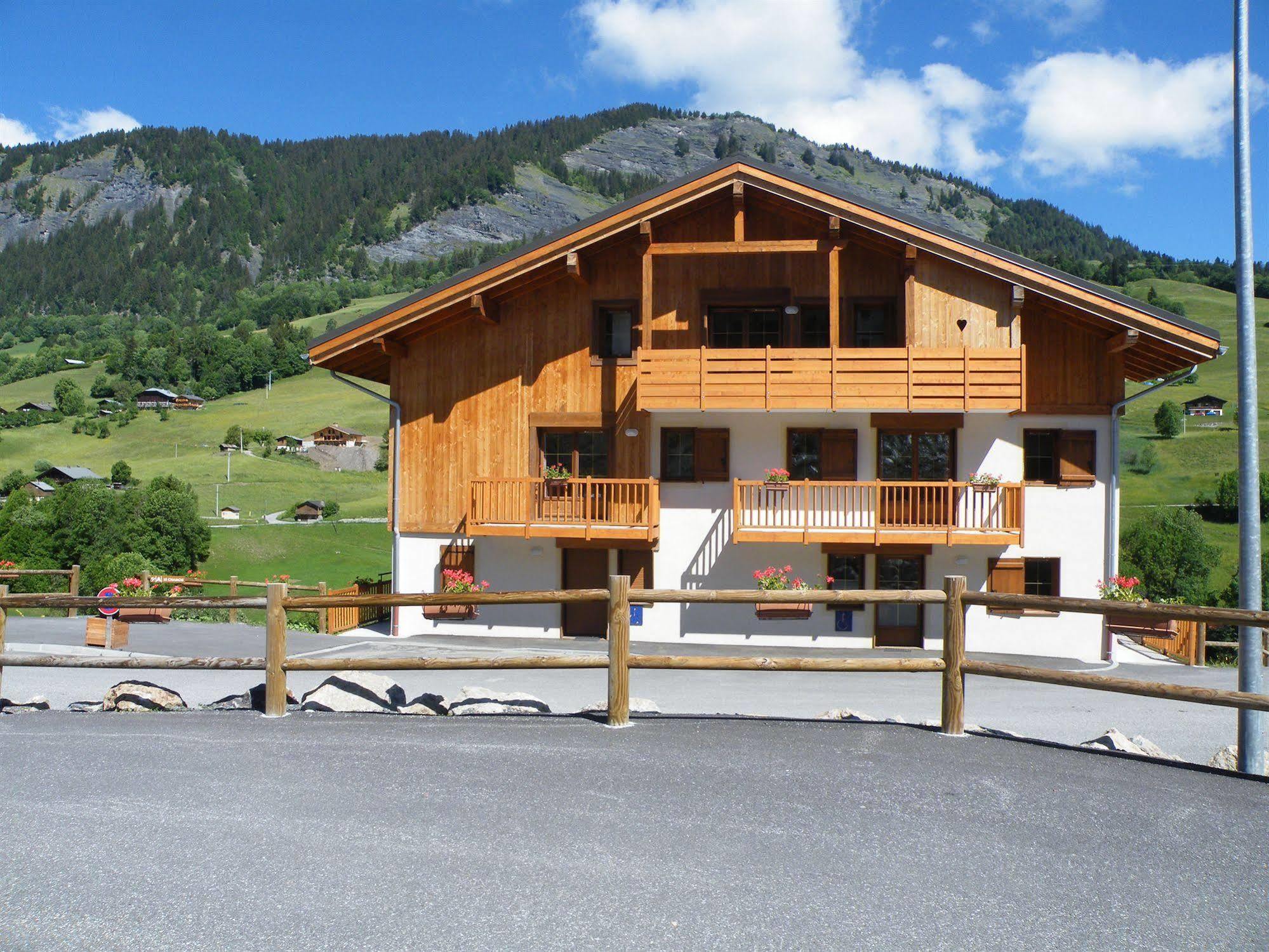 Residence Nemea Les Chalets Des Evettes Flumet Exteriör bild